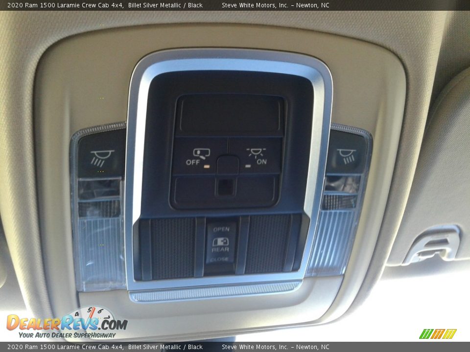 2020 Ram 1500 Laramie Crew Cab 4x4 Billet Silver Metallic / Black Photo #31