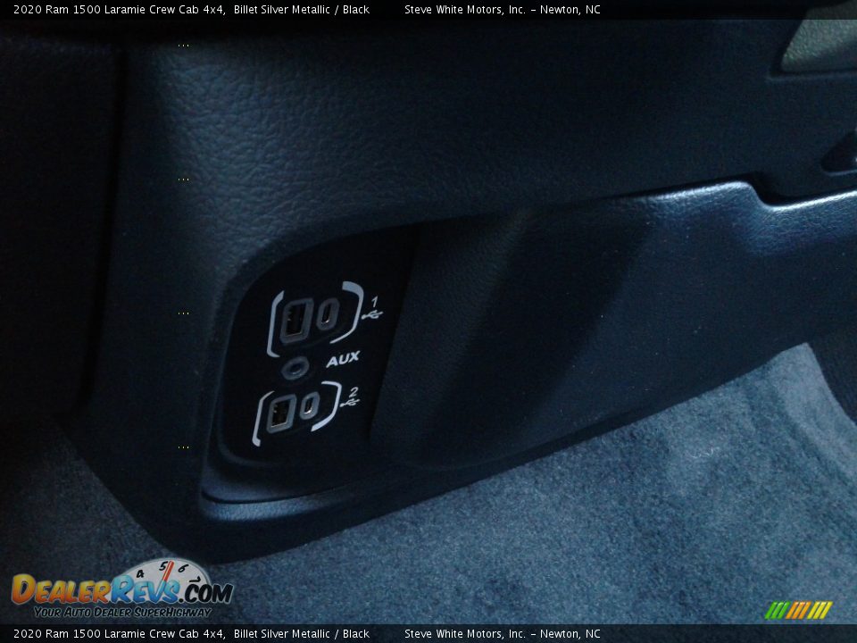 2020 Ram 1500 Laramie Crew Cab 4x4 Billet Silver Metallic / Black Photo #36
