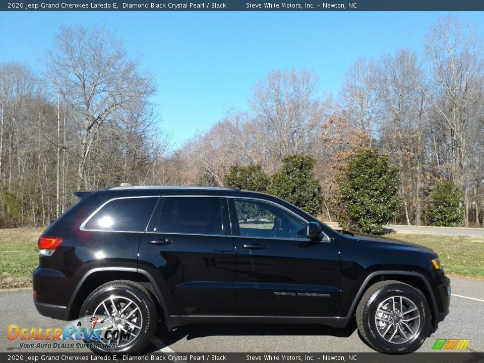 Diamond Black Crystal Pearl 2020 Jeep Grand Cherokee Laredo E Photo #5