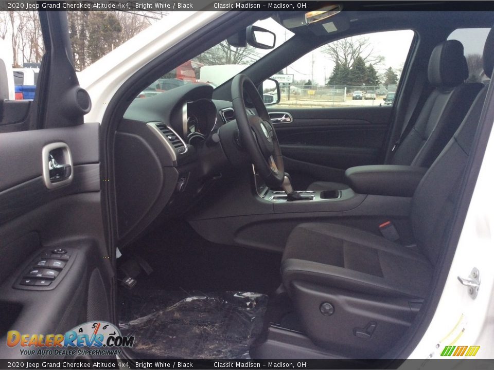 2020 Jeep Grand Cherokee Altitude 4x4 Bright White / Black Photo #11