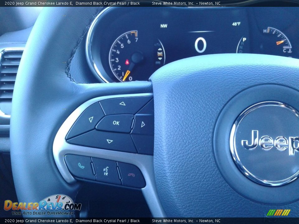 2020 Jeep Grand Cherokee Laredo E Steering Wheel Photo #17