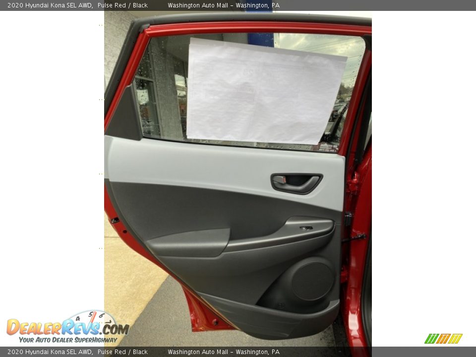 Door Panel of 2020 Hyundai Kona SEL AWD Photo #17