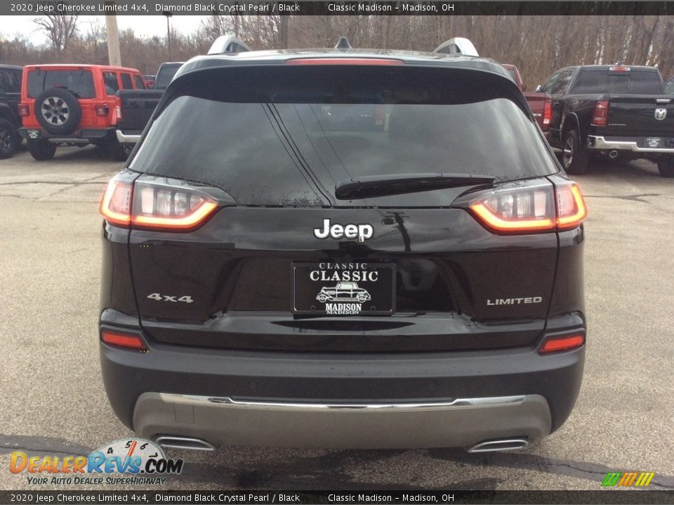 2020 Jeep Cherokee Limited 4x4 Diamond Black Crystal Pearl / Black Photo #8