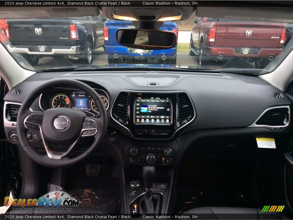 2020 Jeep Cherokee Limited 4x4 Diamond Black Crystal Pearl / Black Photo #12