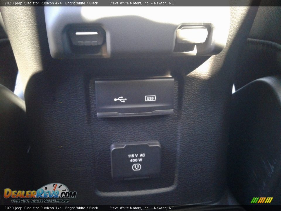 2020 Jeep Gladiator Rubicon 4x4 Bright White / Black Photo #16