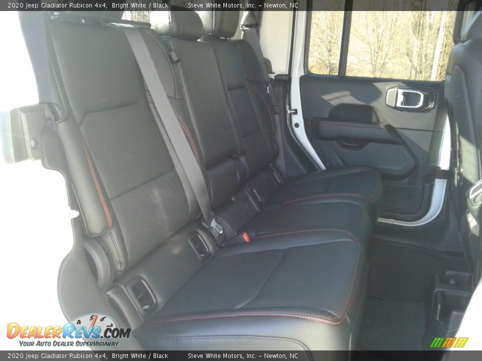 2020 Jeep Gladiator Rubicon 4x4 Bright White / Black Photo #18