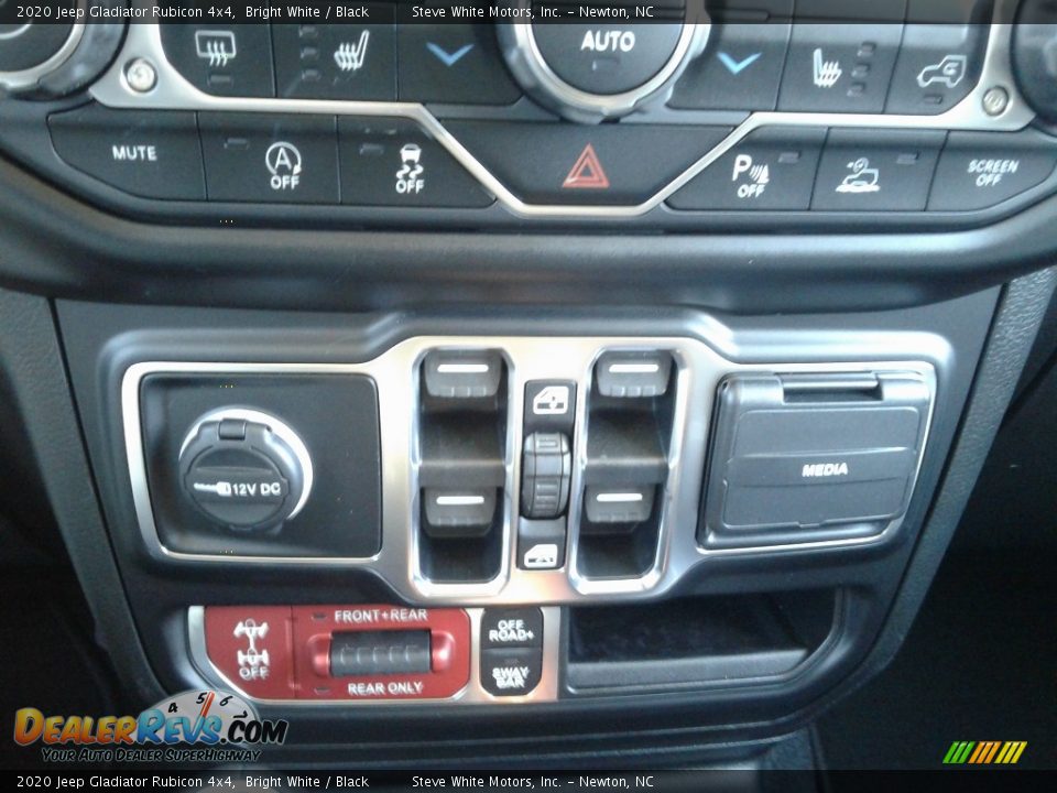 2020 Jeep Gladiator Rubicon 4x4 Bright White / Black Photo #28