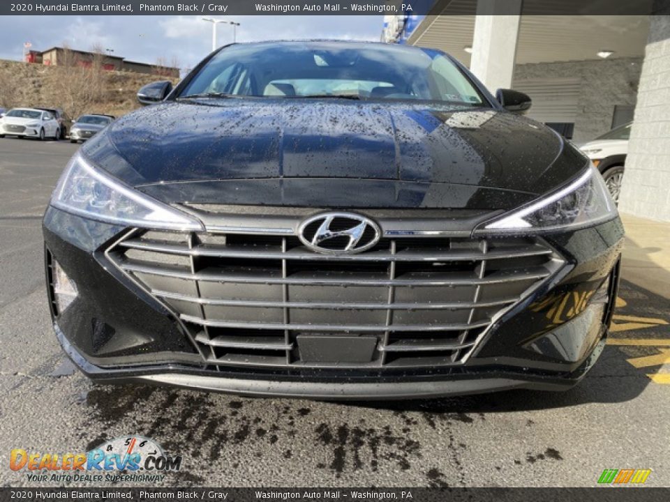 2020 Hyundai Elantra Limited Phantom Black / Gray Photo #8