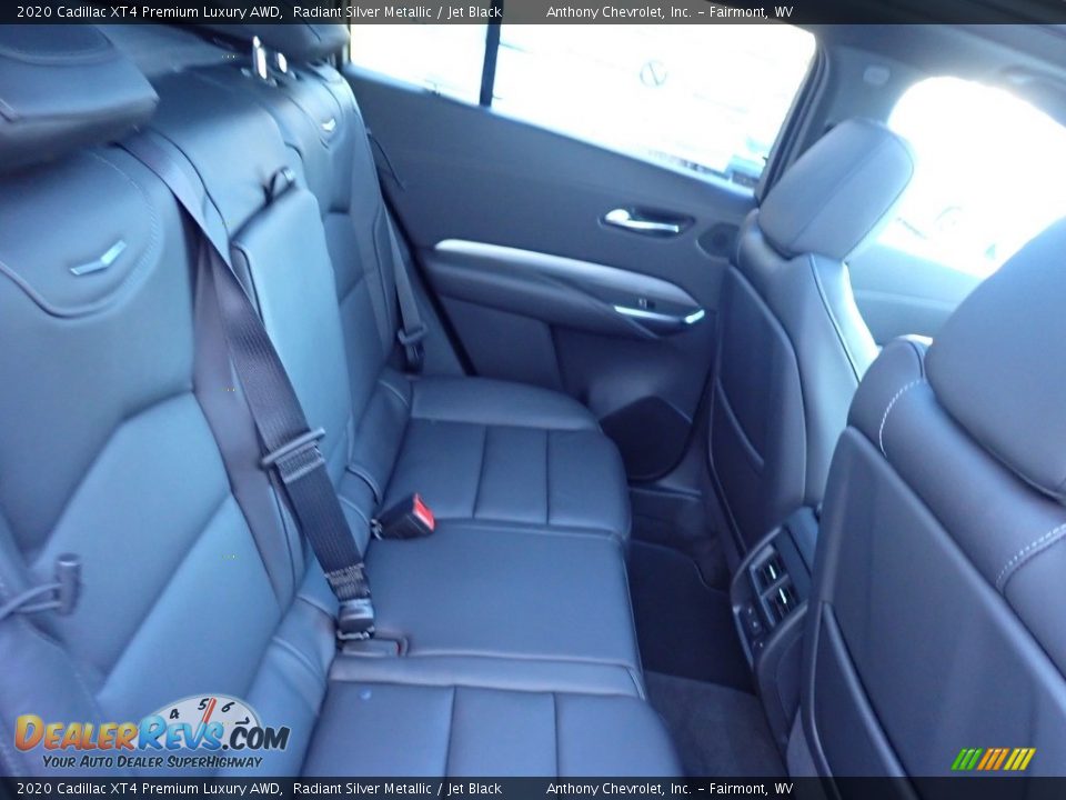2020 Cadillac XT4 Premium Luxury AWD Radiant Silver Metallic / Jet Black Photo #8