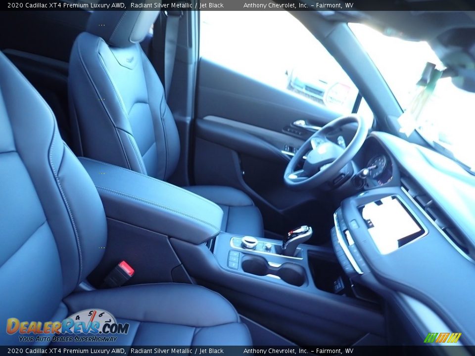 2020 Cadillac XT4 Premium Luxury AWD Radiant Silver Metallic / Jet Black Photo #9