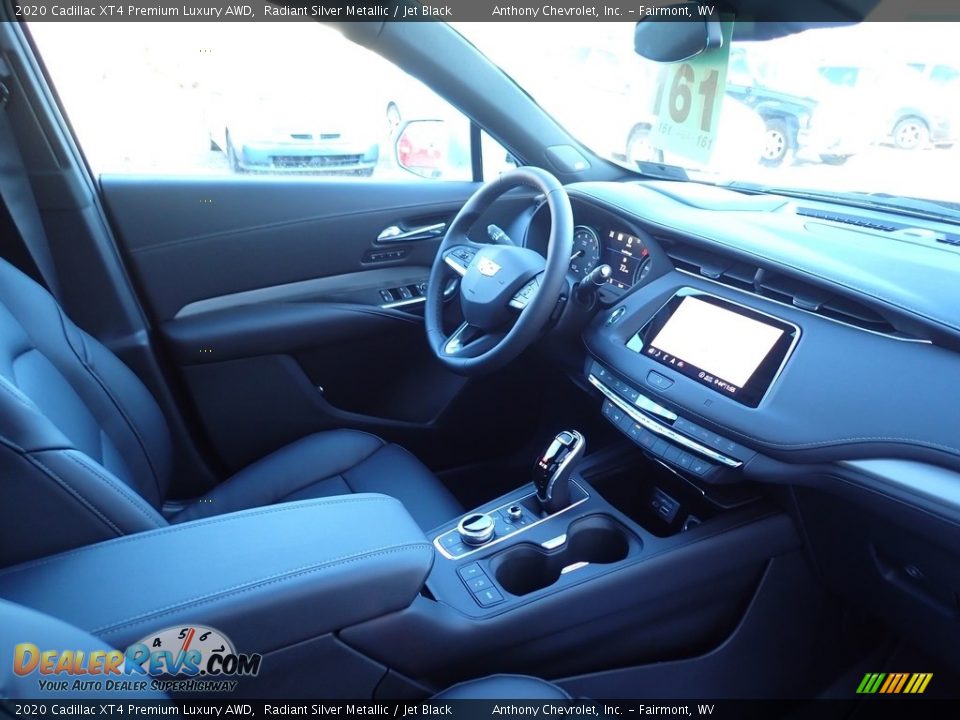 2020 Cadillac XT4 Premium Luxury AWD Radiant Silver Metallic / Jet Black Photo #10