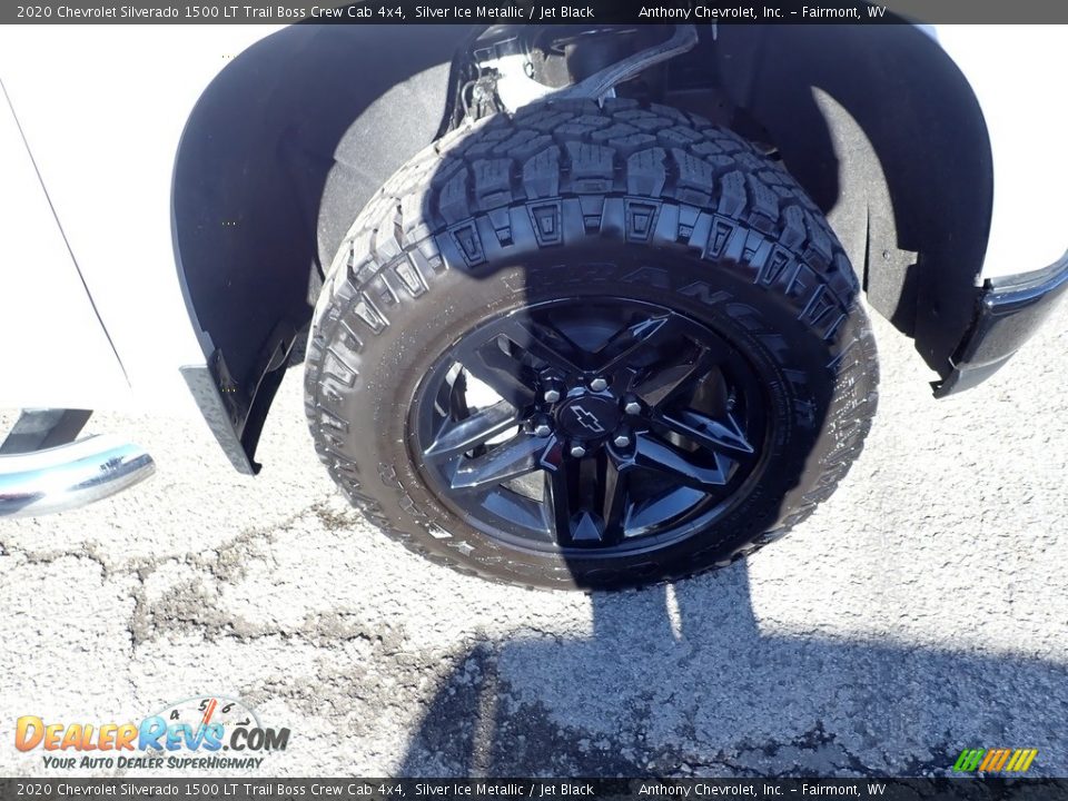 2020 Chevrolet Silverado 1500 LT Trail Boss Crew Cab 4x4 Silver Ice Metallic / Jet Black Photo #2
