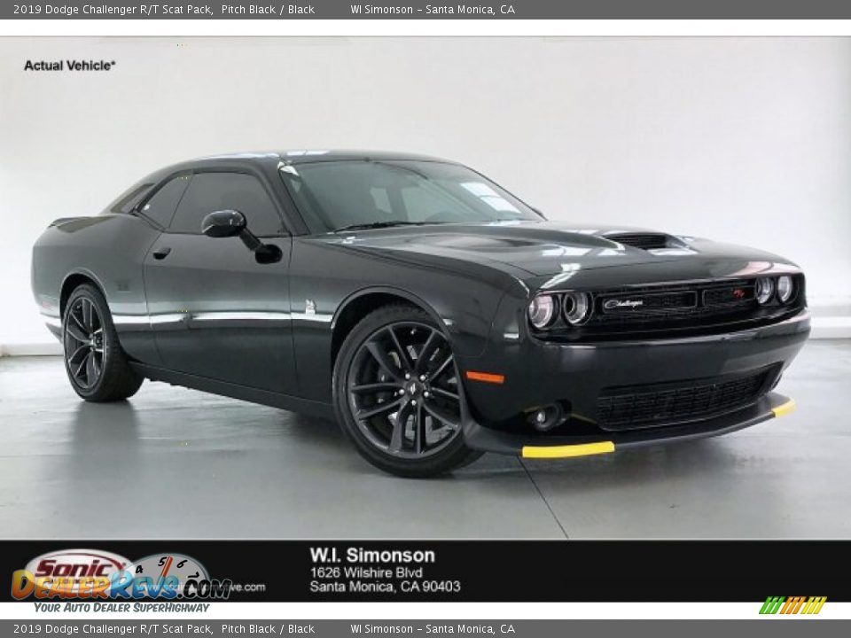 2019 Dodge Challenger R/T Scat Pack Pitch Black / Black Photo #1