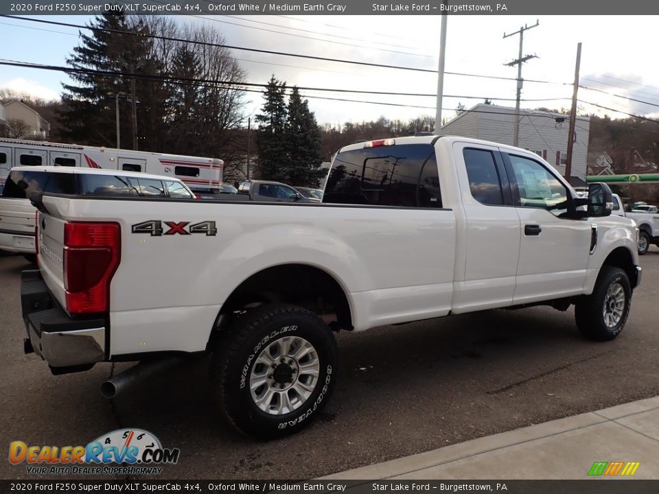 2020 Ford F250 Super Duty XLT SuperCab 4x4 Oxford White / Medium Earth Gray Photo #5