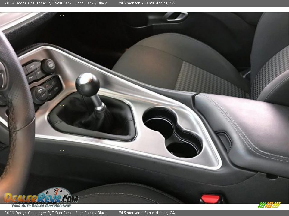 2019 Dodge Challenger R/T Scat Pack Shifter Photo #22