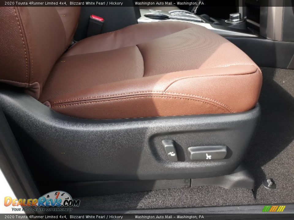 Front Seat of 2020 Toyota 4Runner Limited 4x4 Photo #27