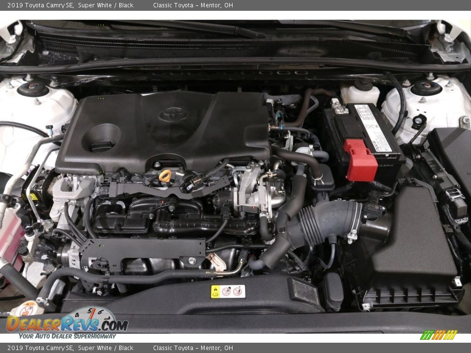 2019 Toyota Camry SE Super White / Black Photo #17