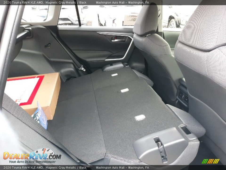 2020 Toyota RAV4 XLE AWD Magnetic Gray Metallic / Black Photo #33