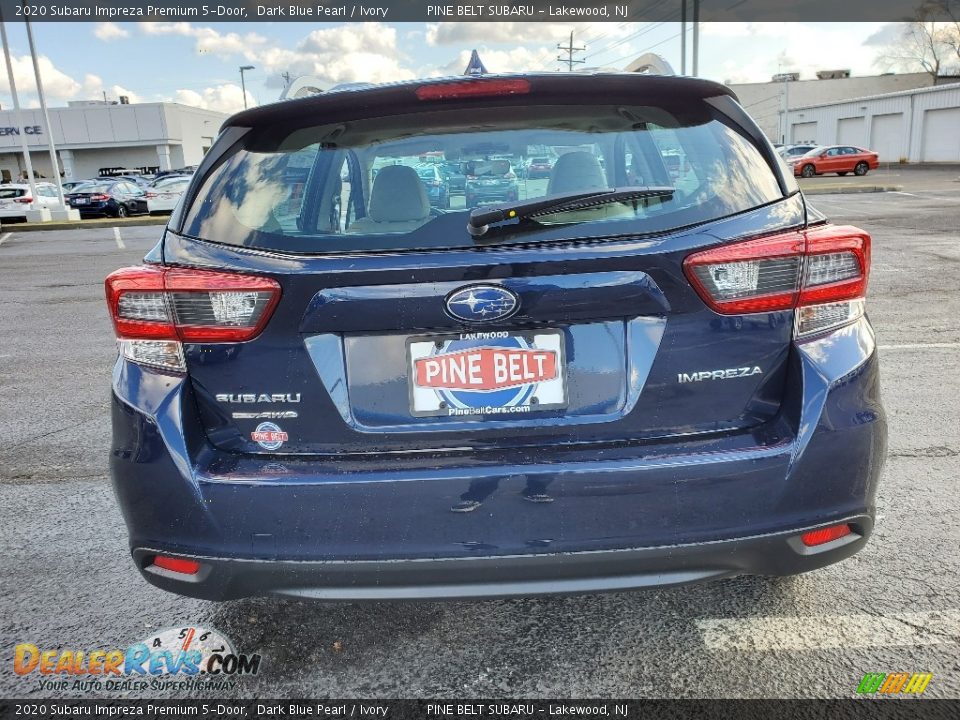 2020 Subaru Impreza Premium 5-Door Dark Blue Pearl / Ivory Photo #5