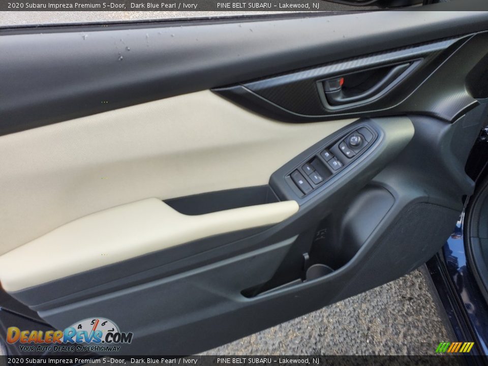 2020 Subaru Impreza Premium 5-Door Dark Blue Pearl / Ivory Photo #8