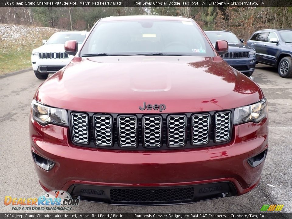 2020 Jeep Grand Cherokee Altitude 4x4 Velvet Red Pearl / Black Photo #8