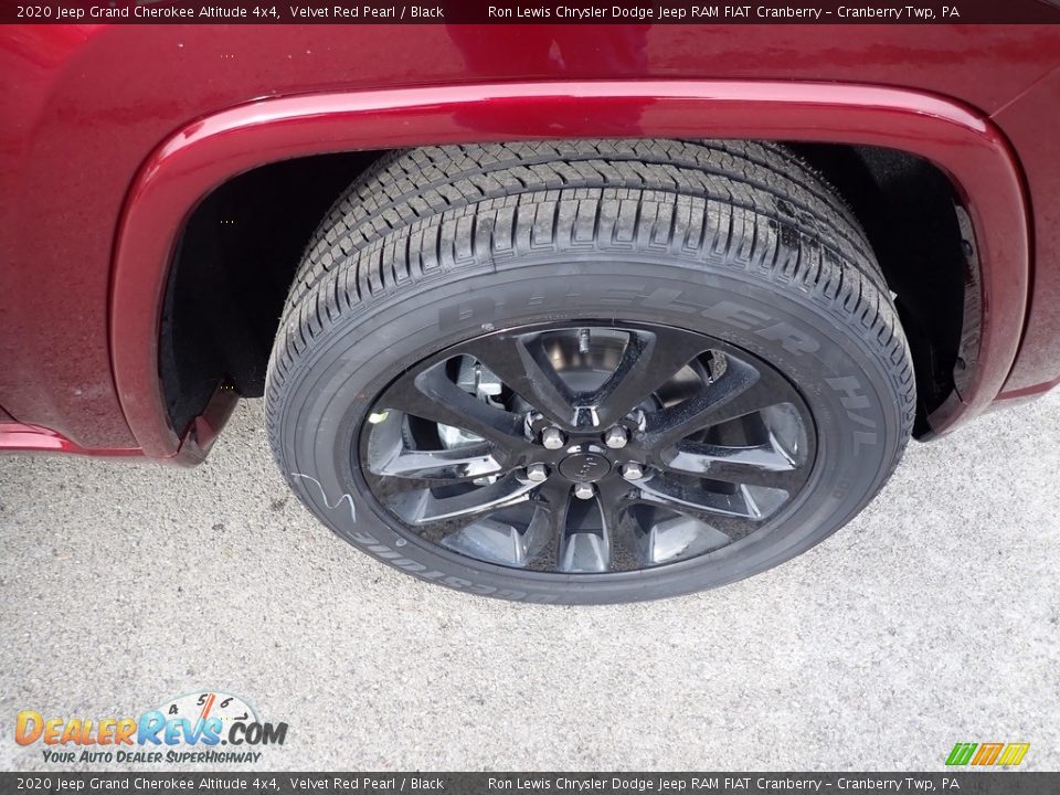 2020 Jeep Grand Cherokee Altitude 4x4 Velvet Red Pearl / Black Photo #9
