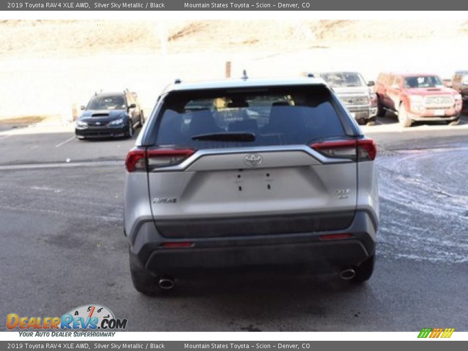 2019 Toyota RAV4 XLE AWD Silver Sky Metallic / Black Photo #5