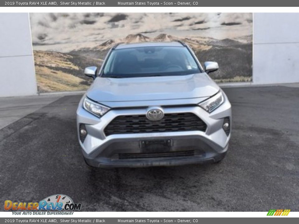2019 Toyota RAV4 XLE AWD Silver Sky Metallic / Black Photo #8