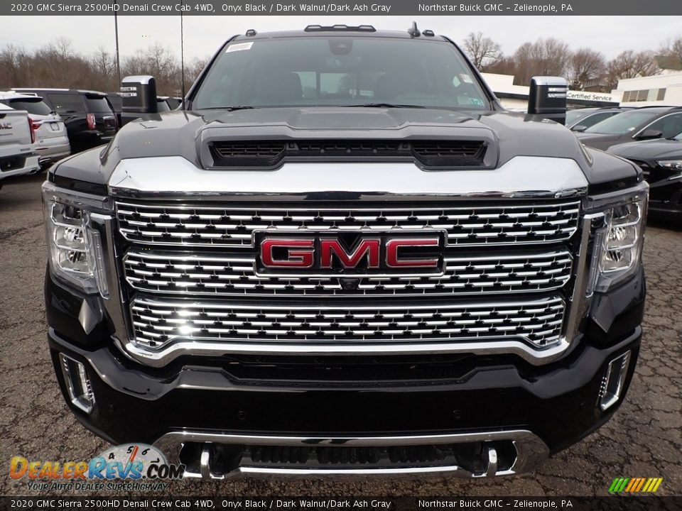 2020 GMC Sierra 2500HD Denali Crew Cab 4WD Onyx Black / Dark Walnut/Dark Ash Gray Photo #2