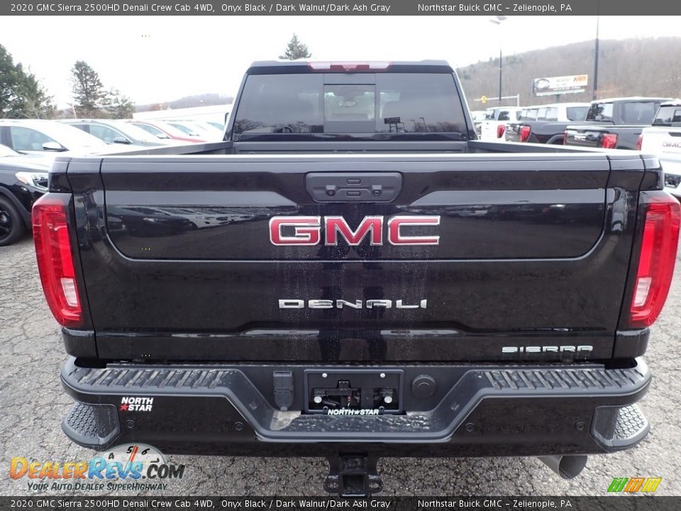 2020 GMC Sierra 2500HD Denali Crew Cab 4WD Onyx Black / Dark Walnut/Dark Ash Gray Photo #6