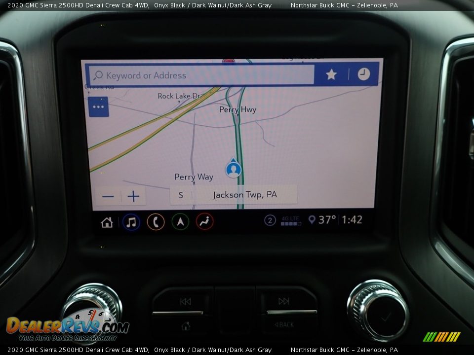 2020 GMC Sierra 2500HD Denali Crew Cab 4WD Onyx Black / Dark Walnut/Dark Ash Gray Photo #18