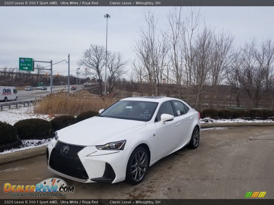 Front 3/4 View of 2020 Lexus IS 300 F Sport AWD Photo #1