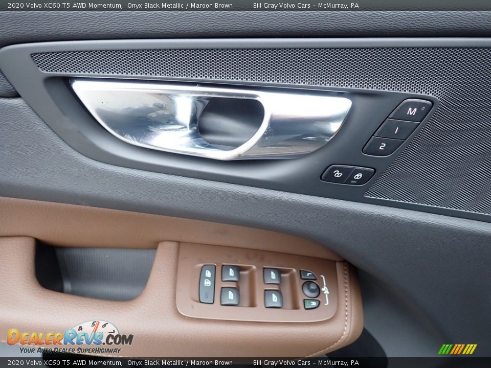 Door Panel of 2020 Volvo XC60 T5 AWD Momentum Photo #10
