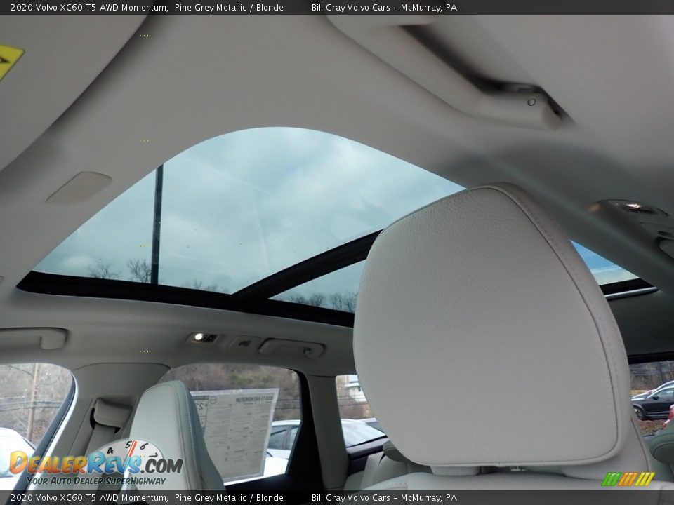 2020 Volvo XC60 T5 AWD Momentum Pine Grey Metallic / Blonde Photo #12