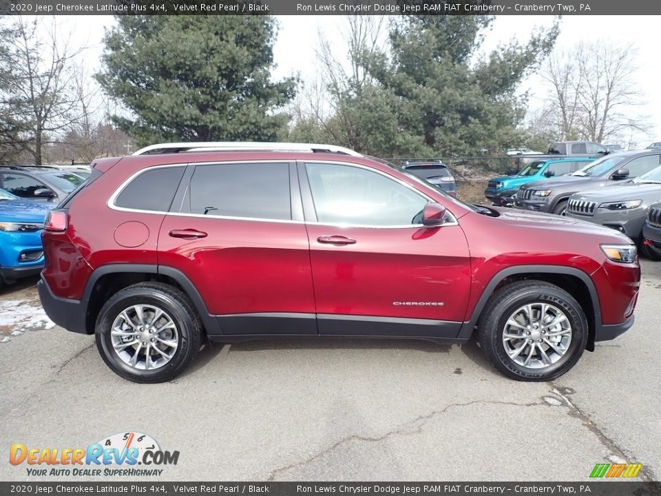 2020 Jeep Cherokee Latitude Plus 4x4 Velvet Red Pearl / Black Photo #6