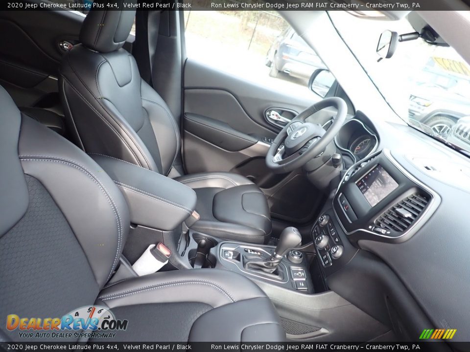 2020 Jeep Cherokee Latitude Plus 4x4 Velvet Red Pearl / Black Photo #10