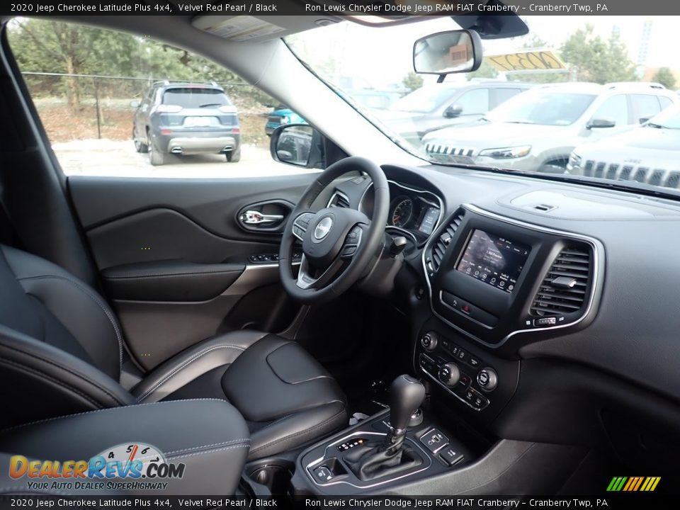 2020 Jeep Cherokee Latitude Plus 4x4 Velvet Red Pearl / Black Photo #11