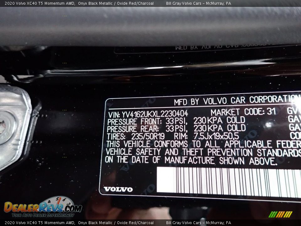 2020 Volvo XC40 T5 Momentum AWD Onyx Black Metallic / Oxide Red/Charcoal Photo #11