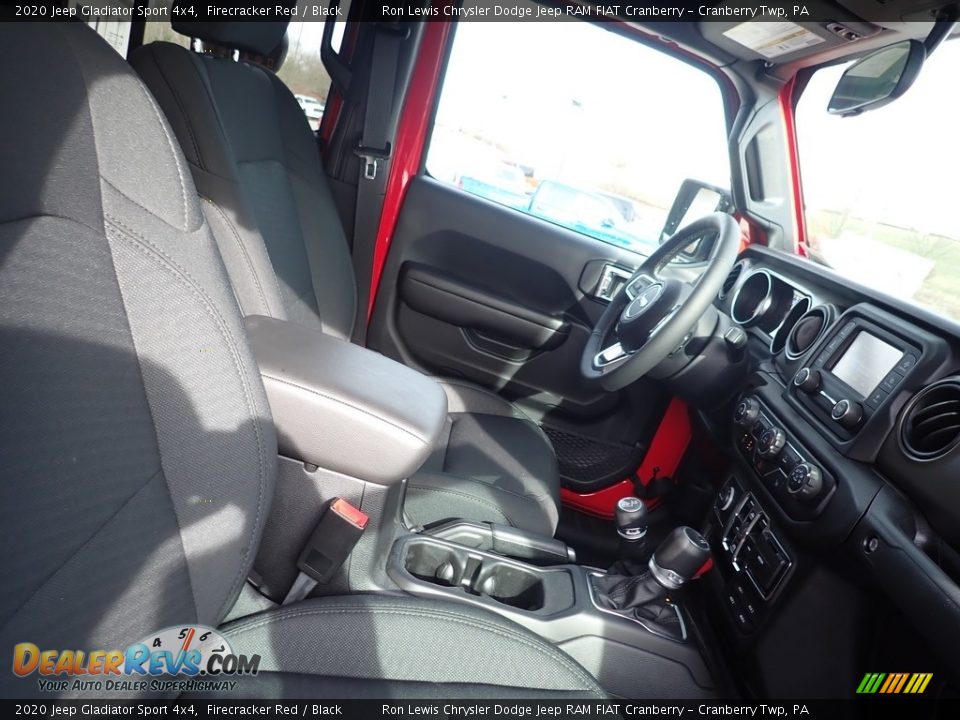 2020 Jeep Gladiator Sport 4x4 Firecracker Red / Black Photo #8