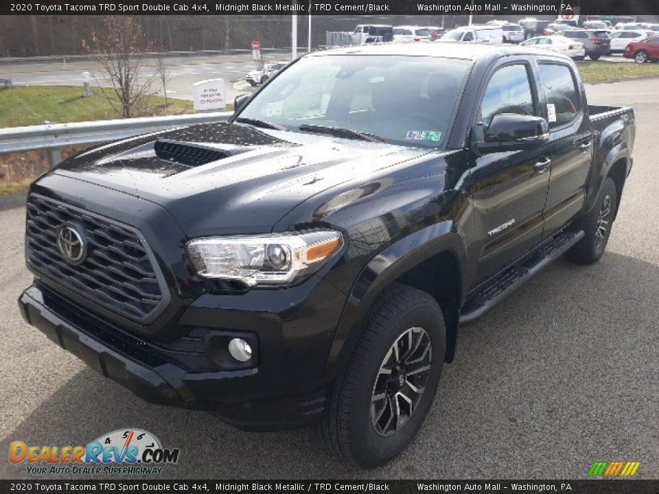 2020 Toyota Tacoma TRD Sport Double Cab 4x4 Midnight Black Metallic / TRD Cement/Black Photo #32