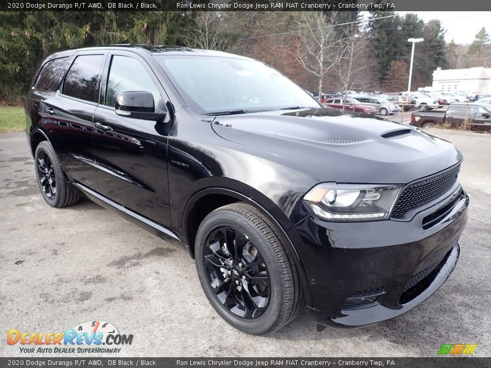 Front 3/4 View of 2020 Dodge Durango R/T AWD Photo #7