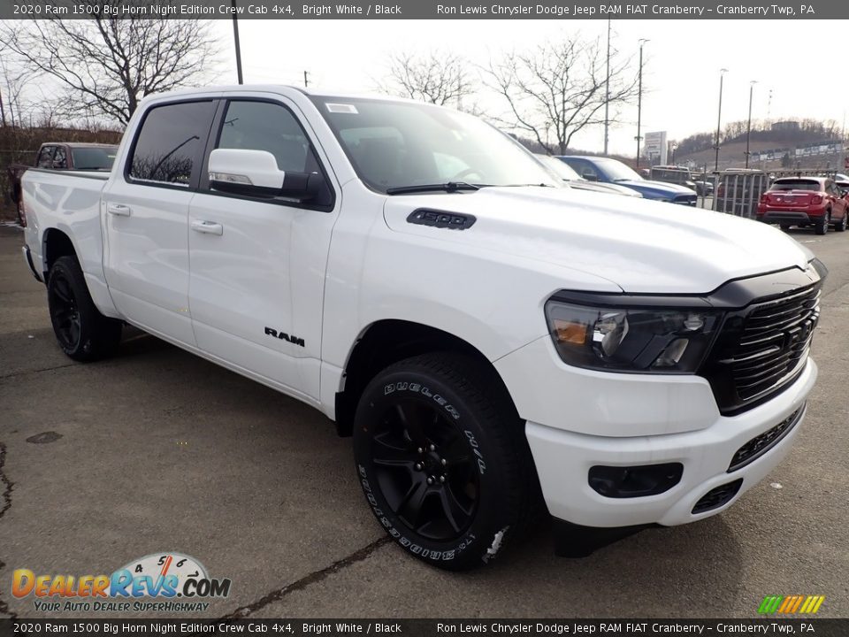 Front 3/4 View of 2020 Ram 1500 Big Horn Night Edition Crew Cab 4x4 Photo #7
