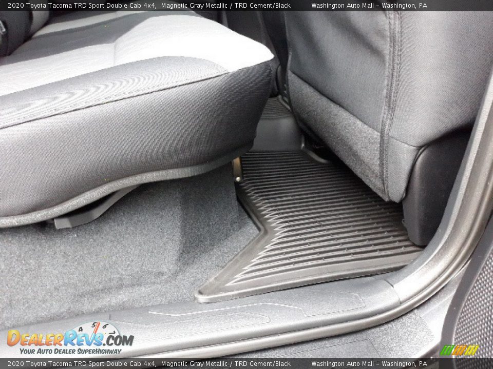 2020 Toyota Tacoma TRD Sport Double Cab 4x4 Magnetic Gray Metallic / TRD Cement/Black Photo #29
