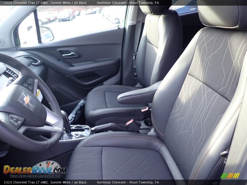 Front Seat of 2020 Chevrolet Trax LT AWD Photo #13