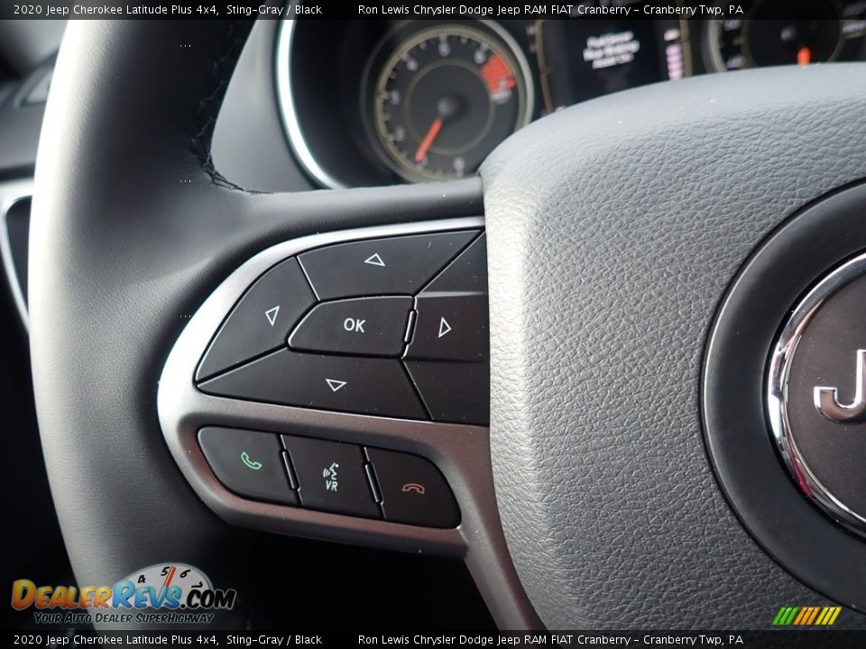 2020 Jeep Cherokee Latitude Plus 4x4 Steering Wheel Photo #18