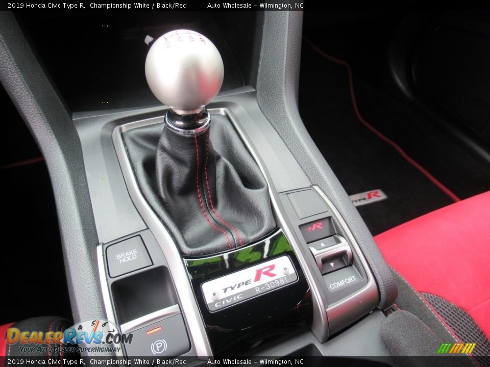 2019 Honda Civic Type R Shifter Photo #19