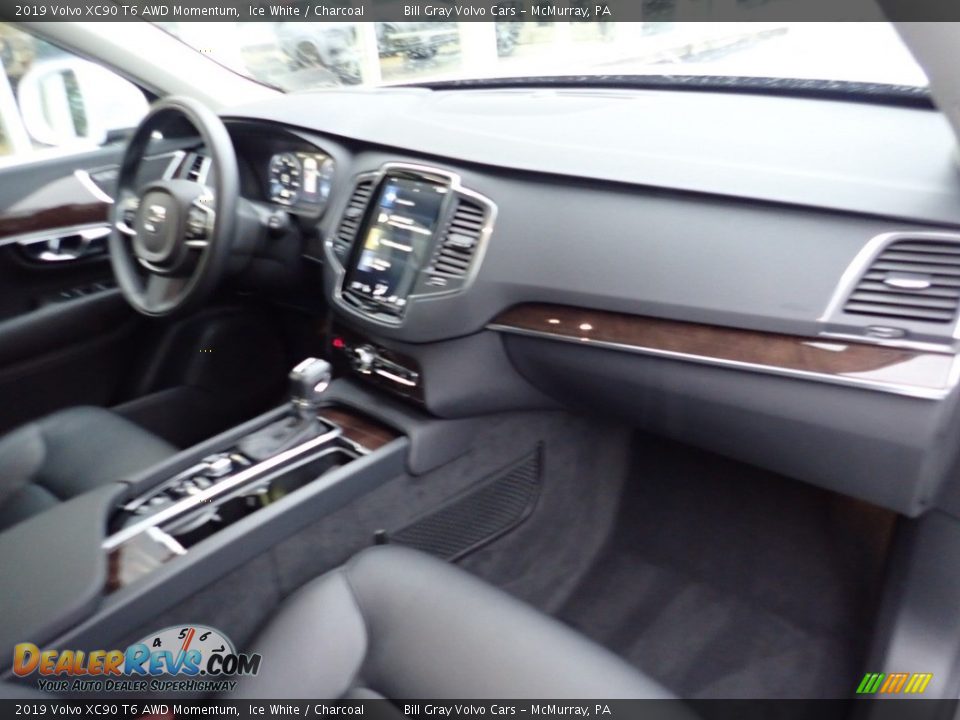 2019 Volvo XC90 T6 AWD Momentum Ice White / Charcoal Photo #12