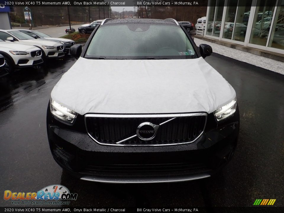 2020 Volvo XC40 T5 Momentum AWD Onyx Black Metallic / Charcoal Photo #6