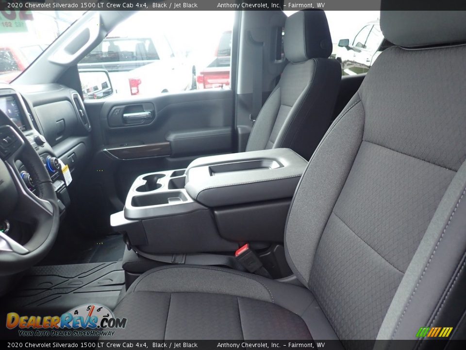 2020 Chevrolet Silverado 1500 LT Crew Cab 4x4 Black / Jet Black Photo #12