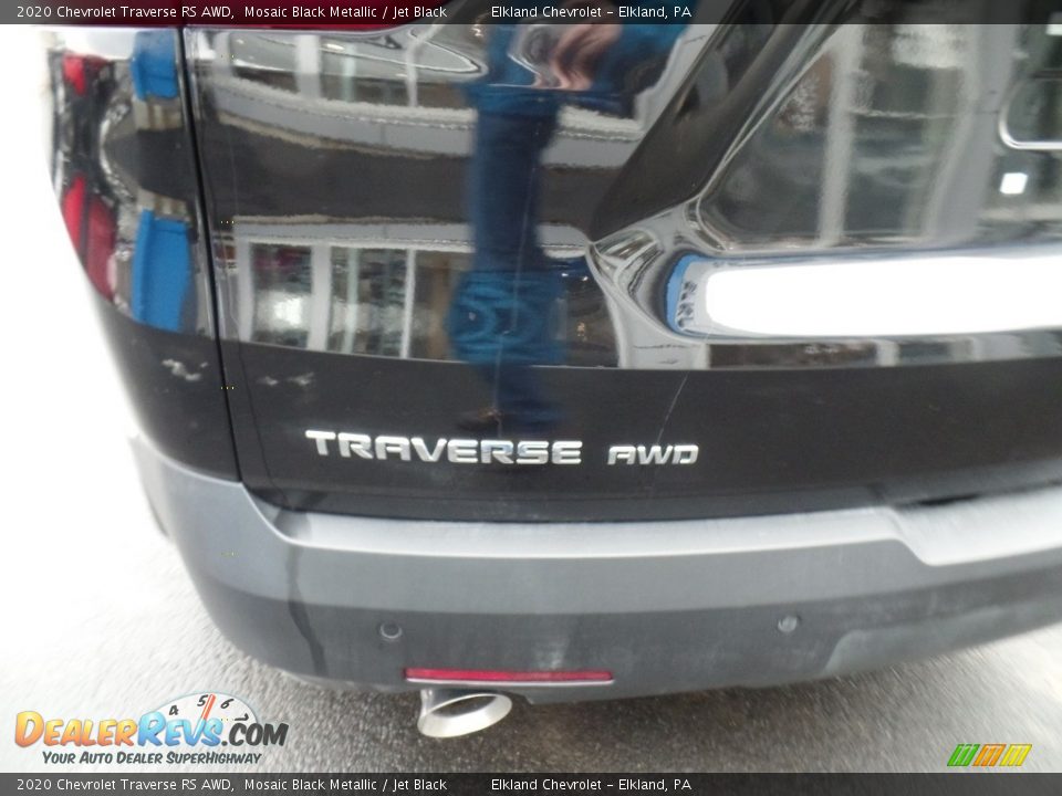 2020 Chevrolet Traverse RS AWD Mosaic Black Metallic / Jet Black Photo #11